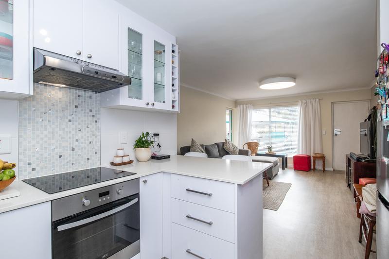 To Let 2 Bedroom Property for Rent in Plumstead Western Cape